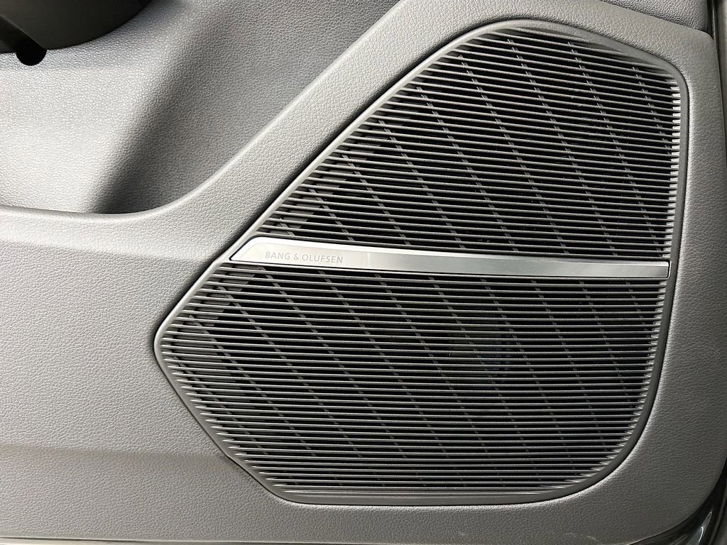 New 2025 Audi Q8 Premium Plus image 21