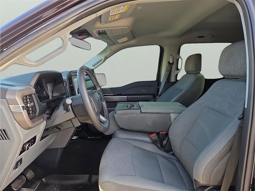 Used 2024 Ford F150 XLT w/ FX4 Off-Road Package image 12