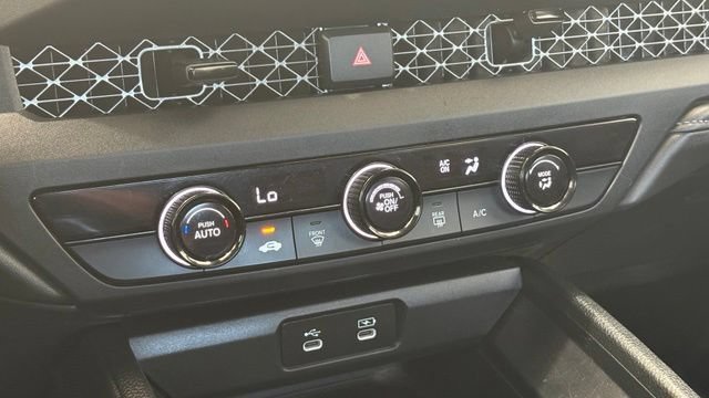 Used 2023 Honda Accord LX image 39