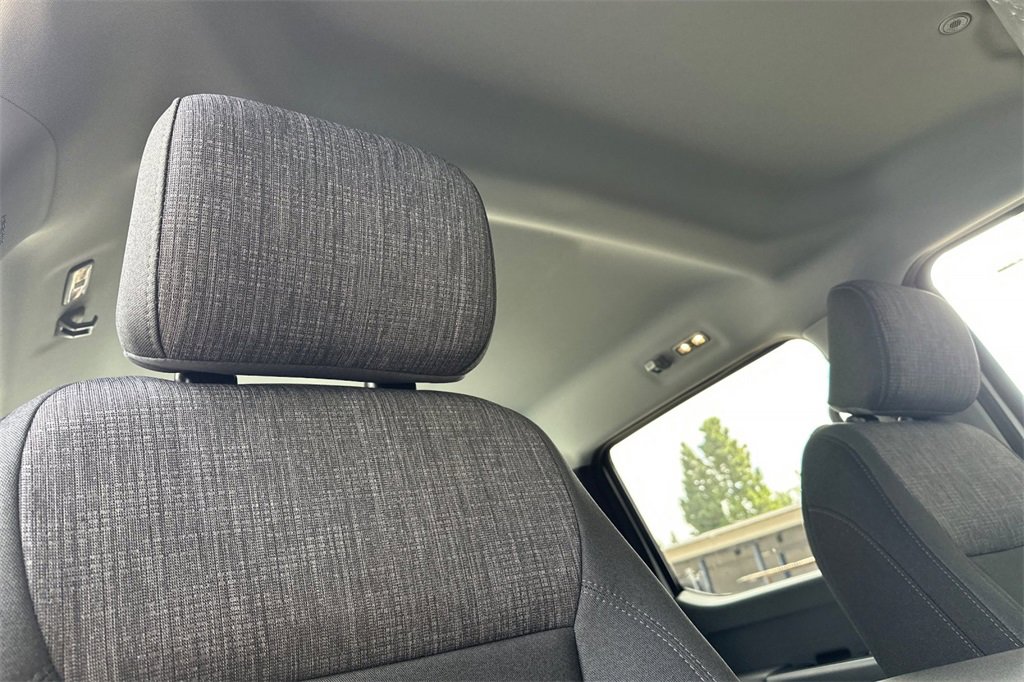 New 2025 Ford F250 XLT w/ FX4 Off-Road Package image 13