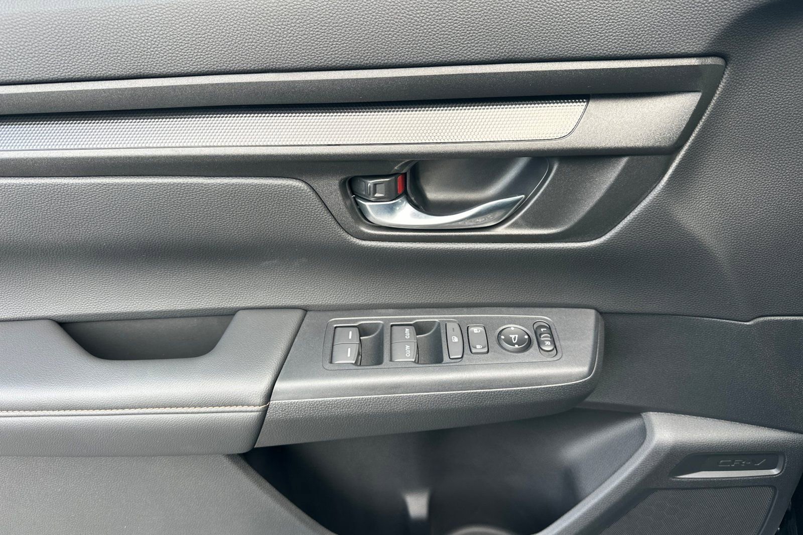Certified 2026 Honda CR-V Sport image 10