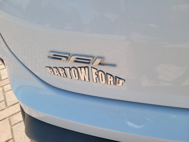 Used 2023 Ford Edge SEL w/ Sport Appearance Package AWD/4WD image 9