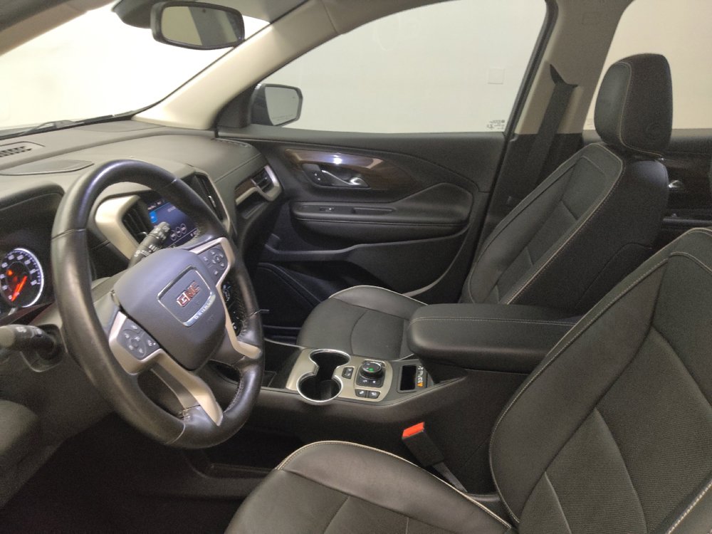 Used 2020 GMC Terrain Denali w/ Denali Premium Package AWD/4WD image 17