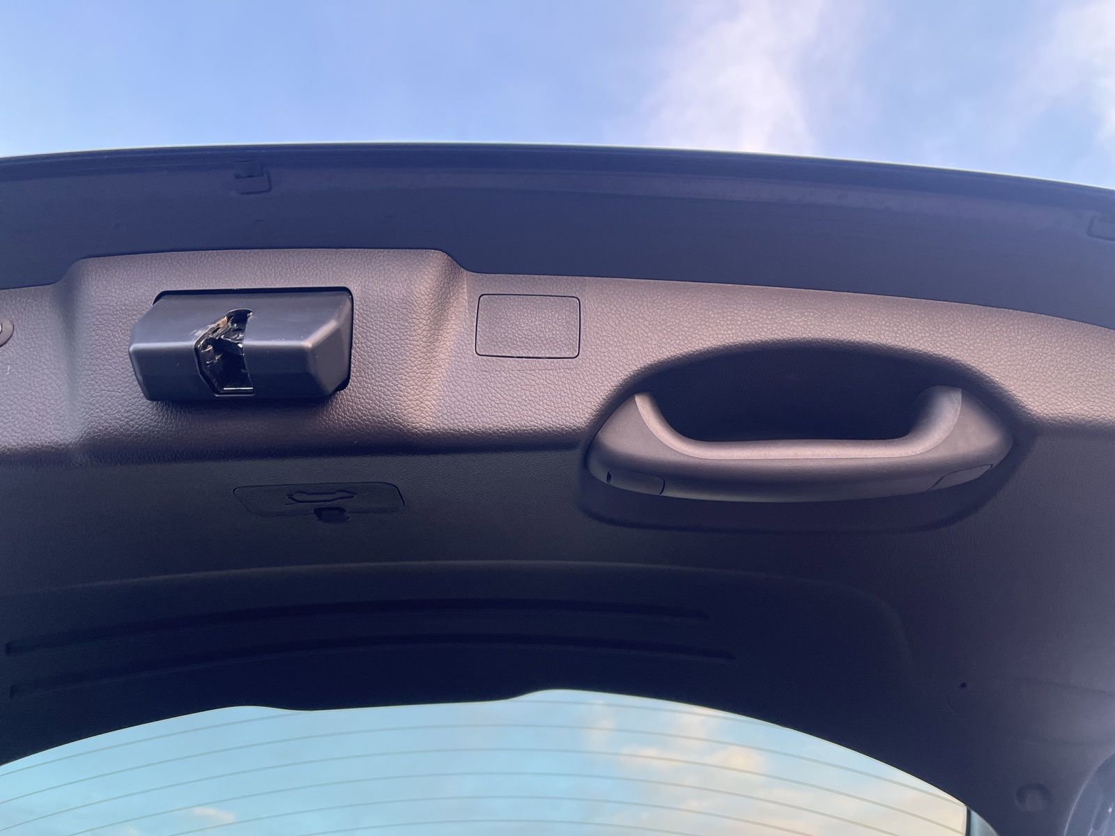 Used 2017 Hyundai Santa Fe Sport image 21