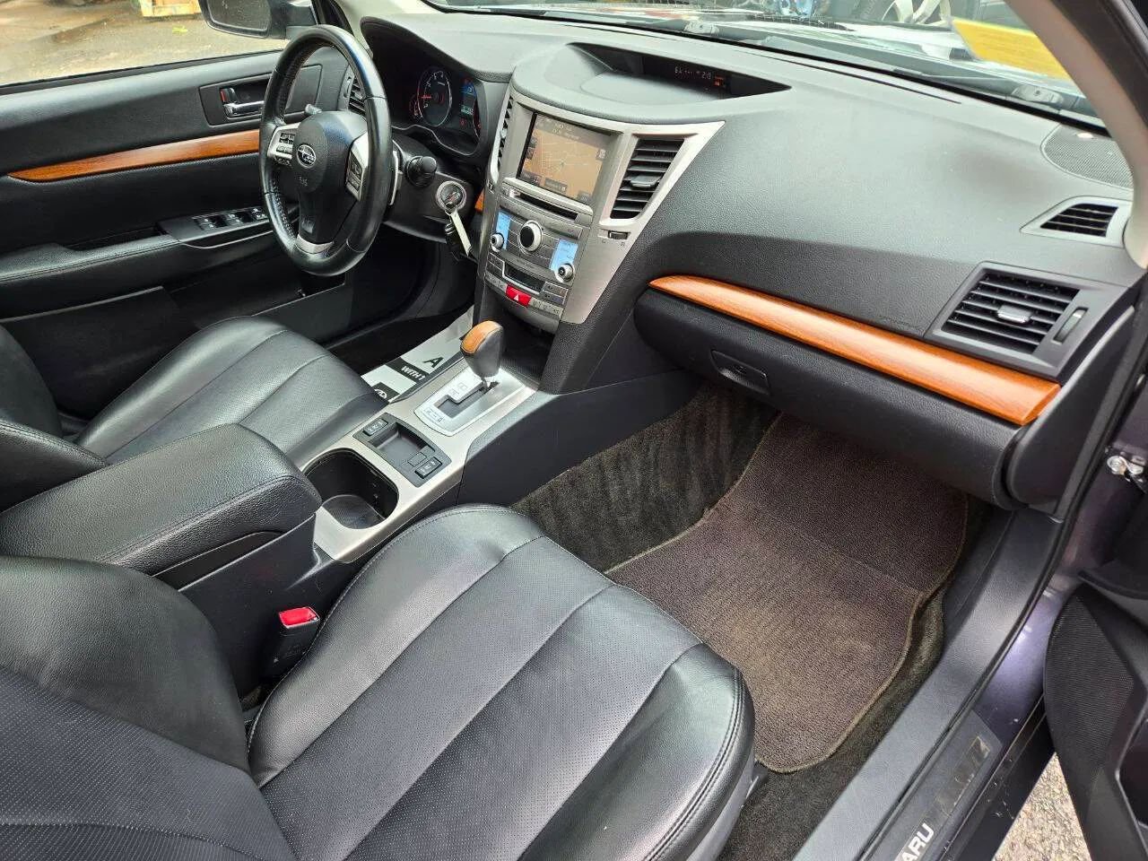 Used 2013 Subaru Outback 2.5i Limited image 26