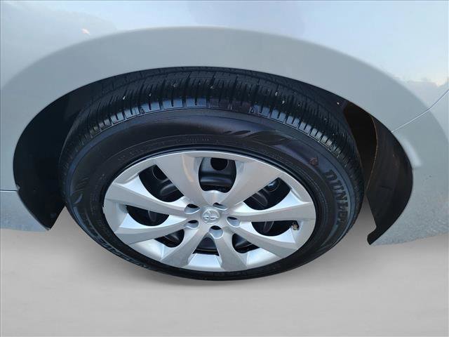 Used 2025 Toyota Corolla LE FWD image 12