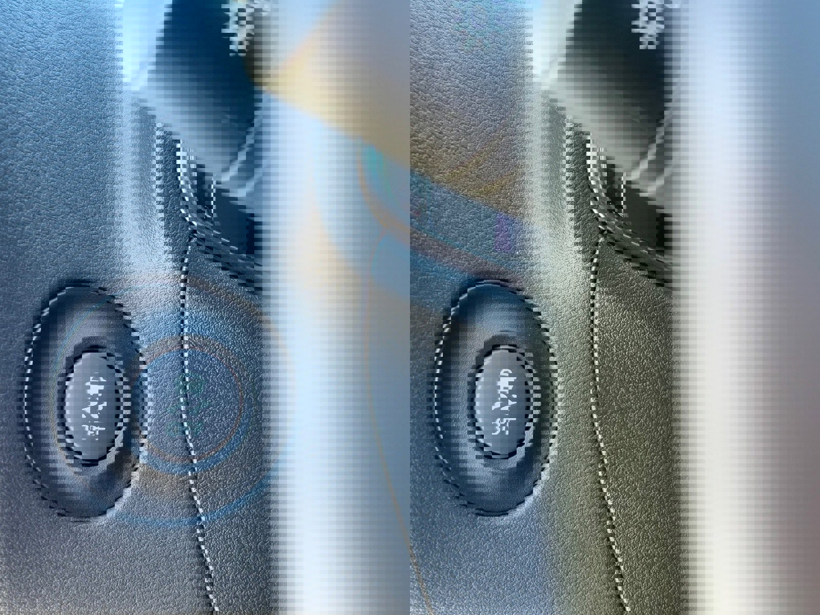 Certified 2024 Nissan Z Performance w/ Floor Mat Package image 30