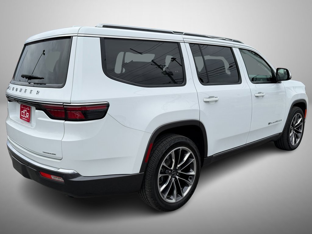 Used 2022 Jeep Wagoneer Series III w/ Premium Group I image 3