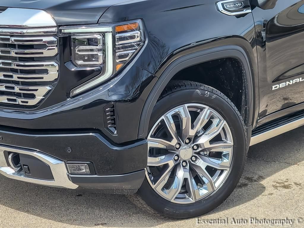 Used 2026 GMC Sierra 1500 Denali w/ Denali Reserve Package AWD/4WD image 5