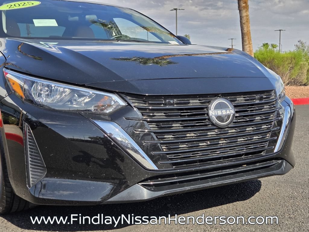 Used 2025 Nissan Sentra SV w/ SV Premium Package FWD image 8