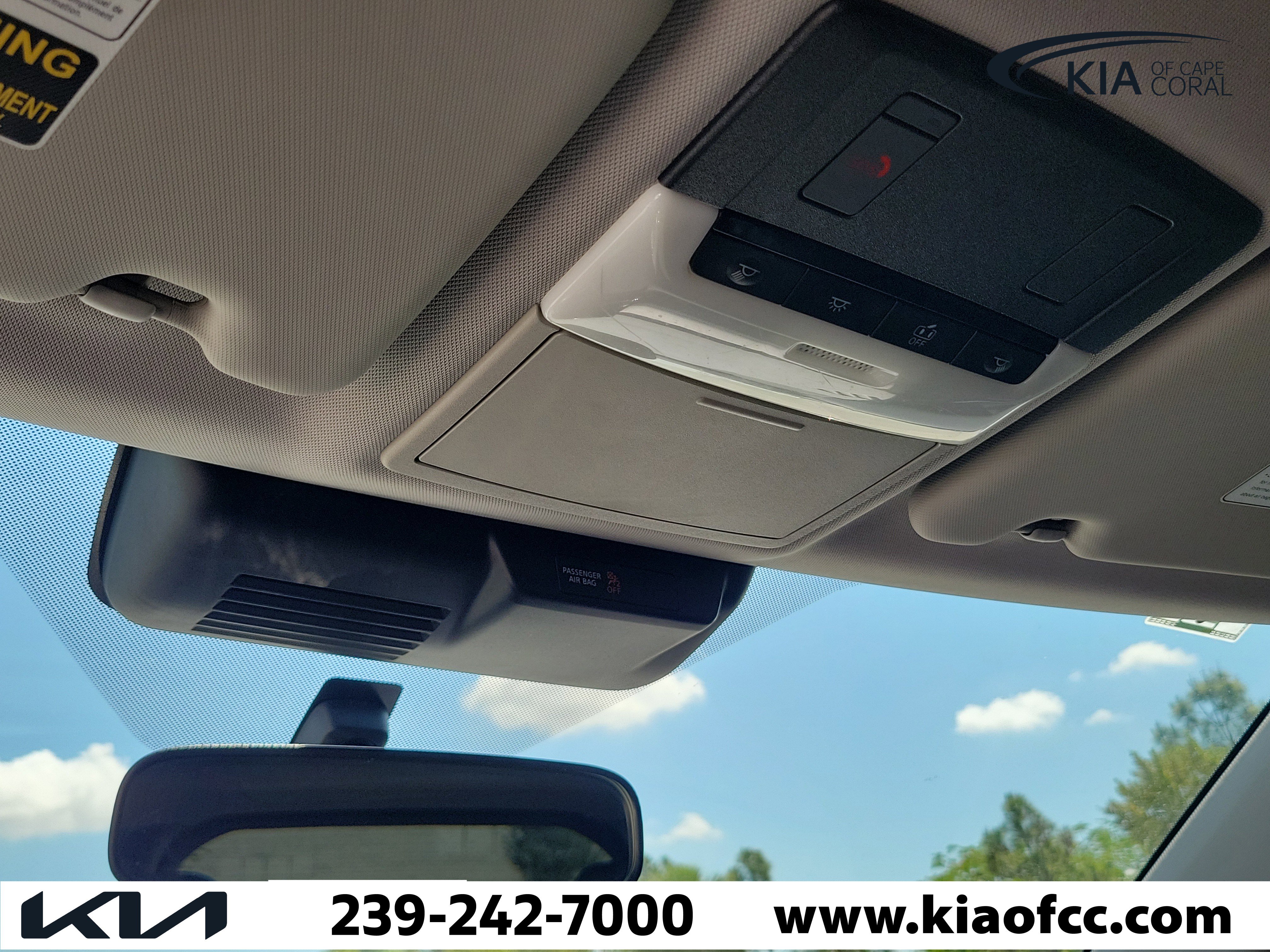 Used 2023 Mitsubishi Outlander SE Black Edition FWD image 23