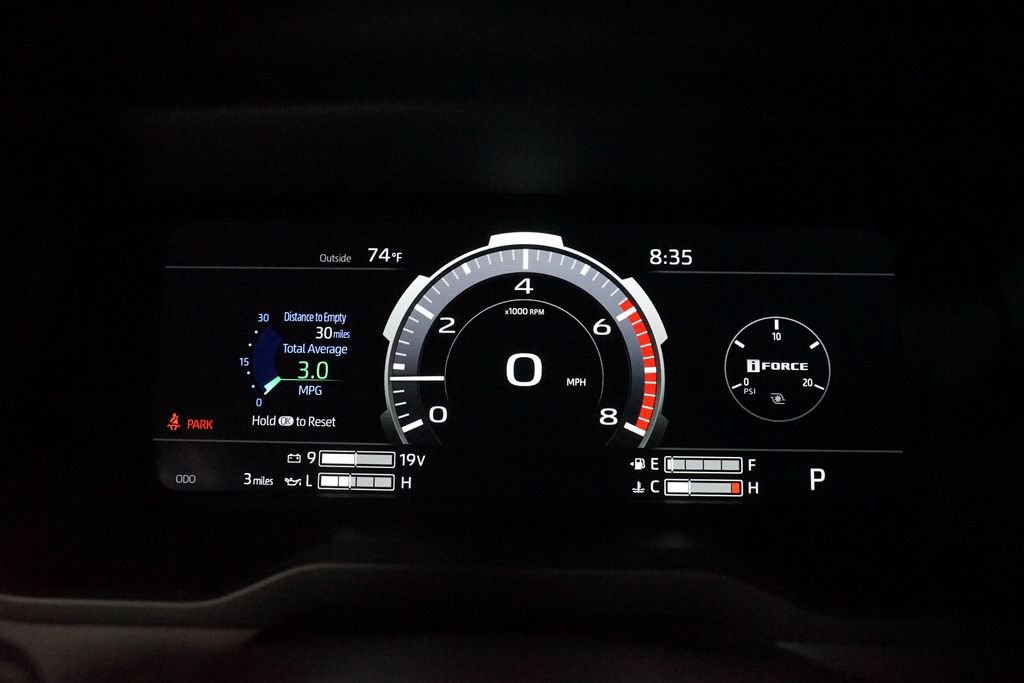 New 2026 Toyota Tundra Limited AWD/4WD image 16