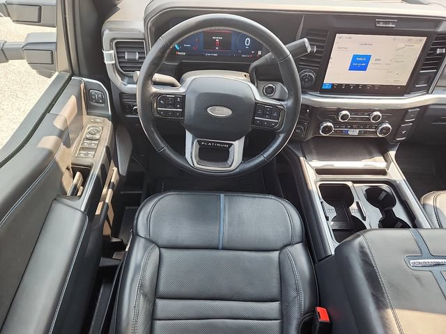 Certified 2025 Ford F450 Platinum w/ FX4 Off-Road Package AWD/4WD image 7