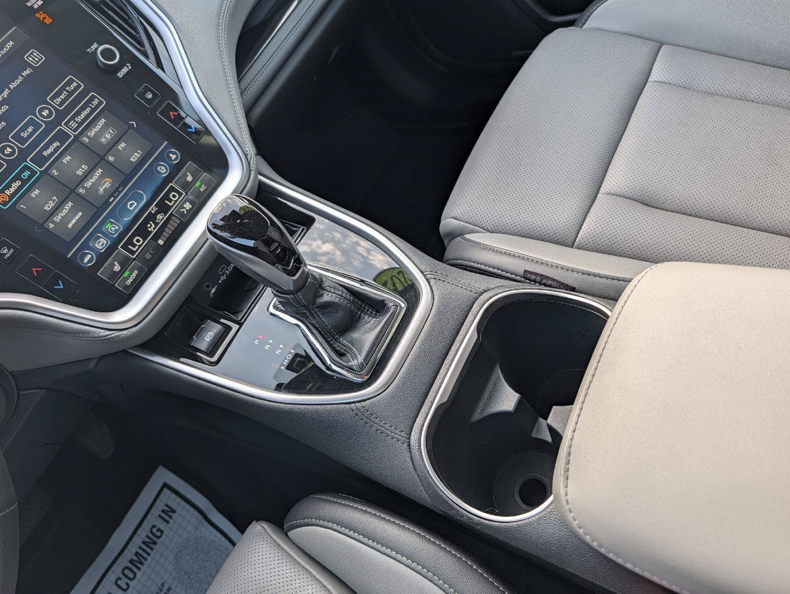 Used 2024 Subaru Outback Limited AWD/4WD image 16