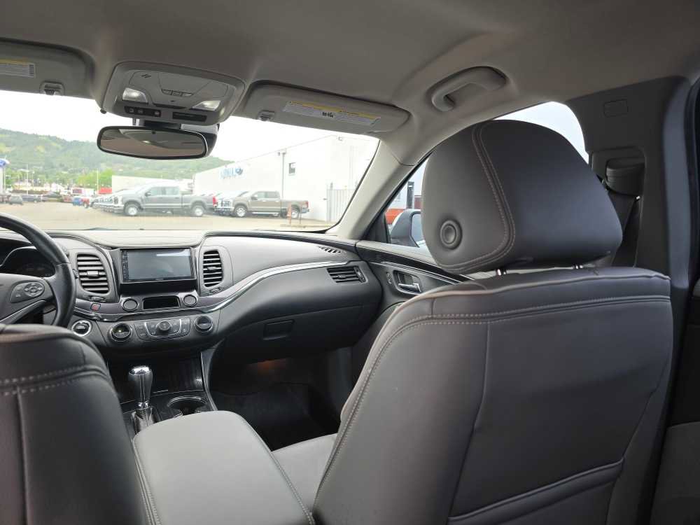 Used 2017 Chevrolet Impala Premier w/ Enhanced Convenience Package FWD image 14