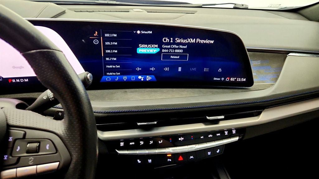 Used 2024 Cadillac XT4 Sport FWD image 18