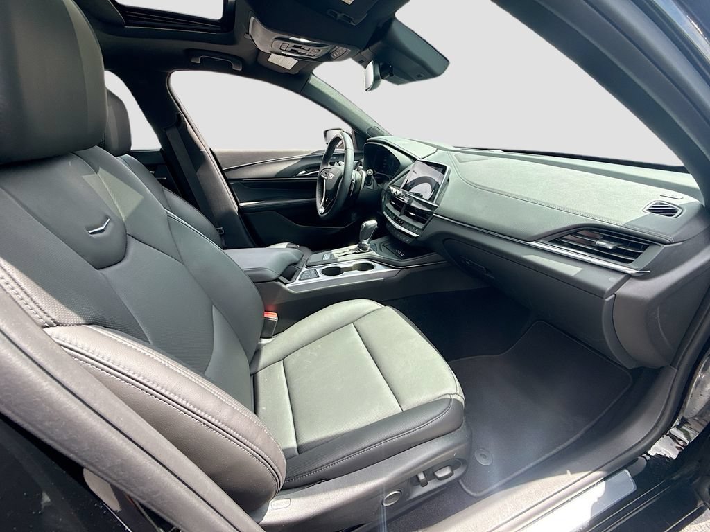 Used 2024 Cadillac CT4 Premium Luxury w/ Super Cruise 2 Package RWD image 30