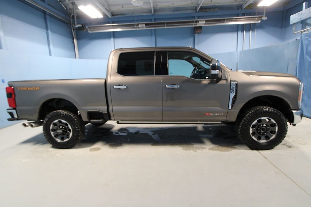Used 2023 Ford F250 King Ranch w/ Tremor Off-Road Package image 37