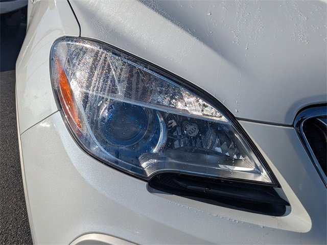 Used 2015 Buick Encore Leather image 10