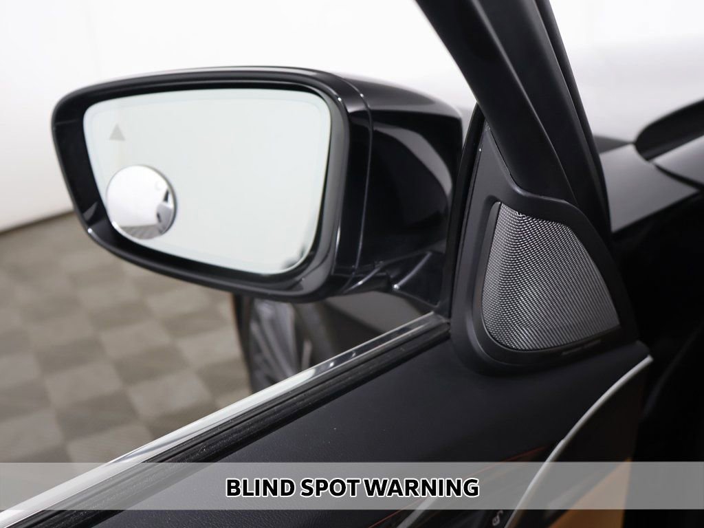 Used 2022 BMW 530i xDrive w/ M Sport Package image 6