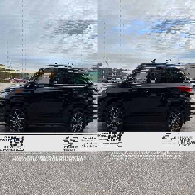 Used 2019 Toyota Highlander XLE