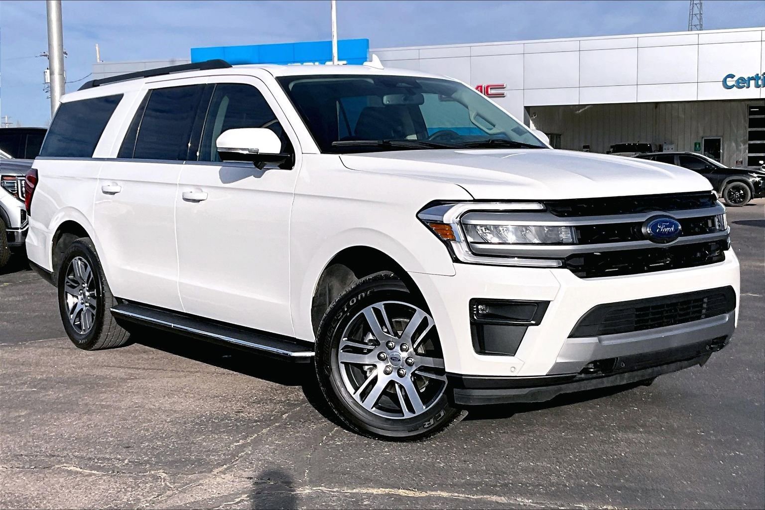 Used 2022 Ford Expedition Max XLT image 11