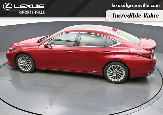 Used 2019 Lexus ES 300h w/ Accessory Package 2 FWD image 23