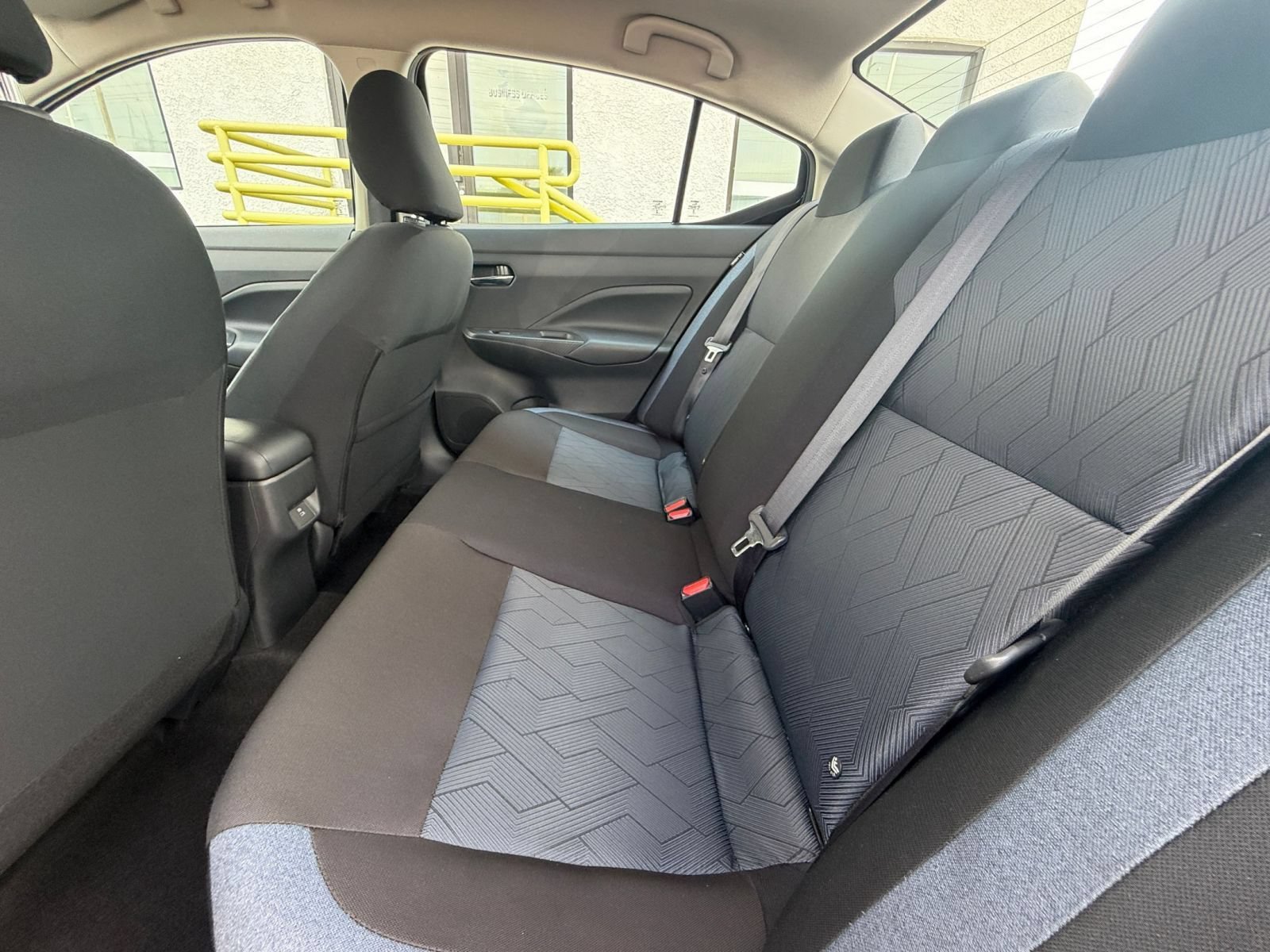 Used 2025 Nissan Versa SV FWD image 19