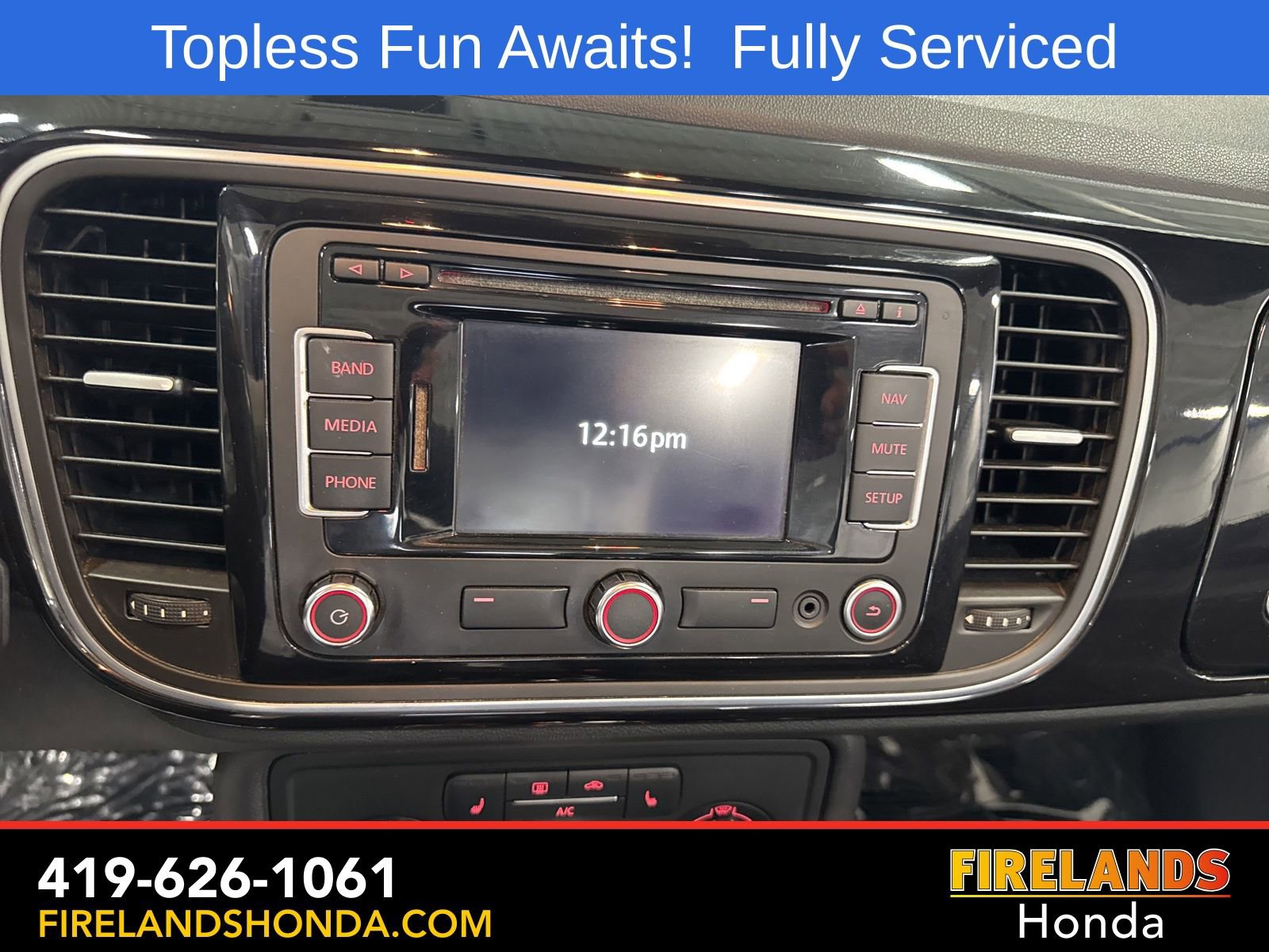 Used 2013 Volkswagen Beetle 2.5 image 27