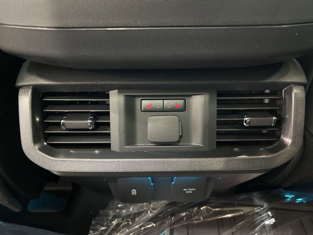 New 2026 Ford F150 Platinum w/ Equipment Group 702A High image 31