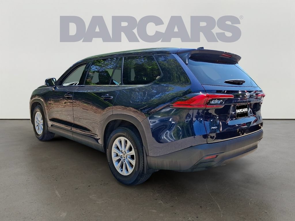 Used 2024 Toyota Grand Highlander AWD image 4