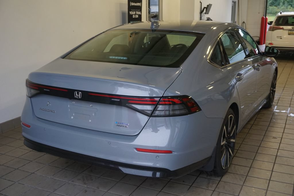 Used 2024 Honda Accord Touring image 18