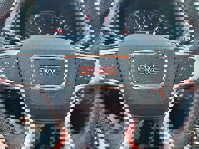 Certified 2023 GMC Terrain SLE w/ Driver Convenience Package image 25