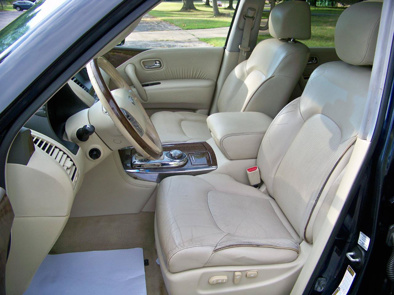Used 2015 INFINITI QX80 4WD w/ 22" Wheel Package image 30