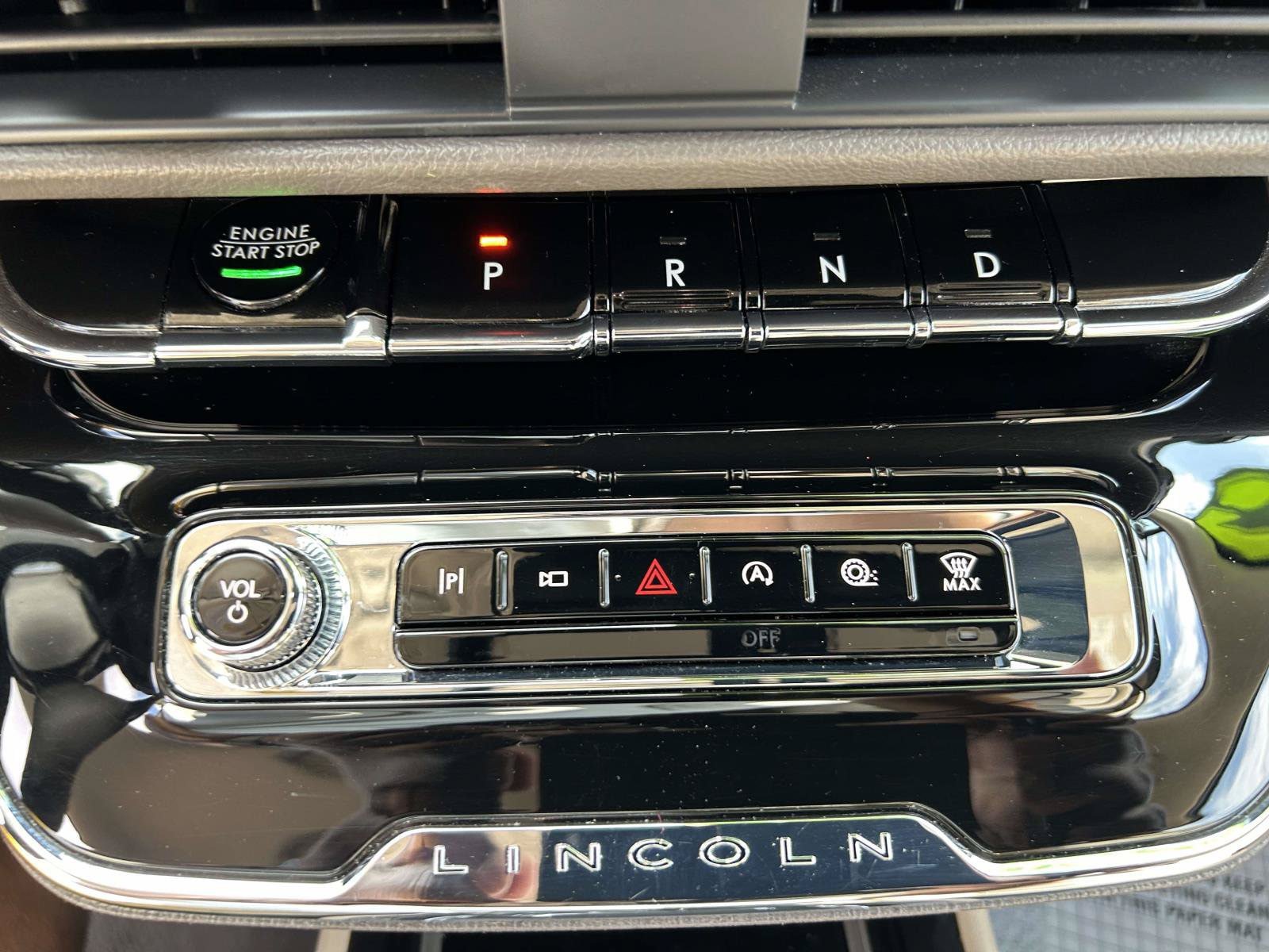 Certified 2023 Lincoln Corsair FWD w/ Equipment Group 101A image 27