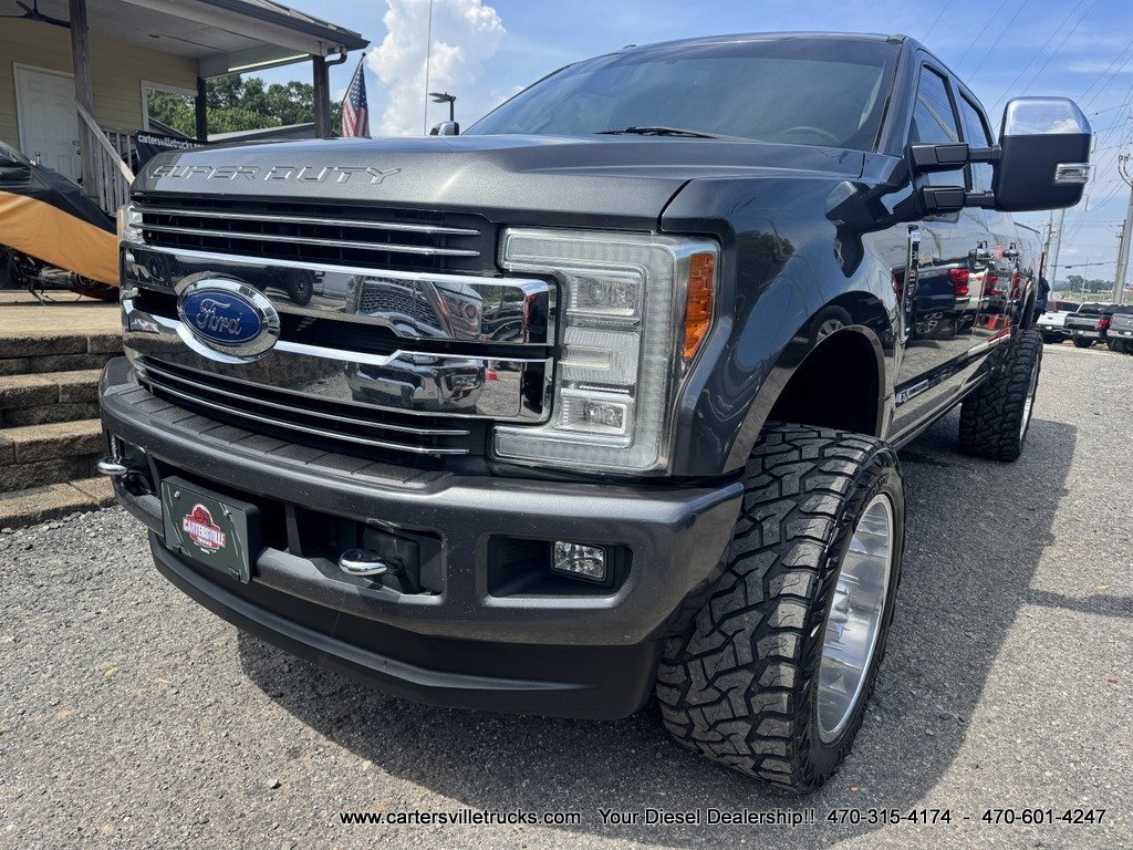 Used 2017 Ford F250 Lariat w/ Chrome Package AWD/4WD image 2