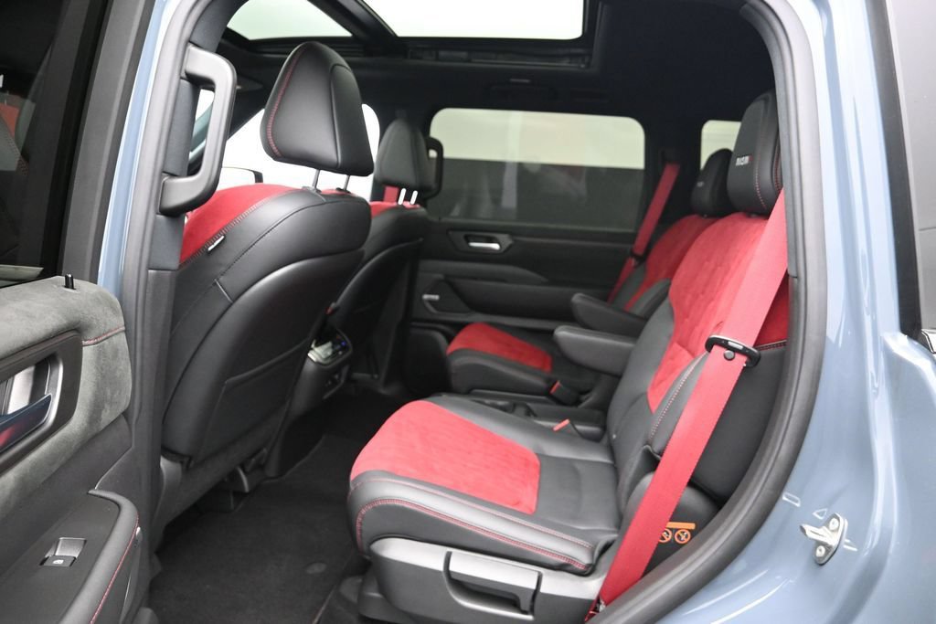 Used 2026 Nissan Armada NISMO AWD/4WD image 13