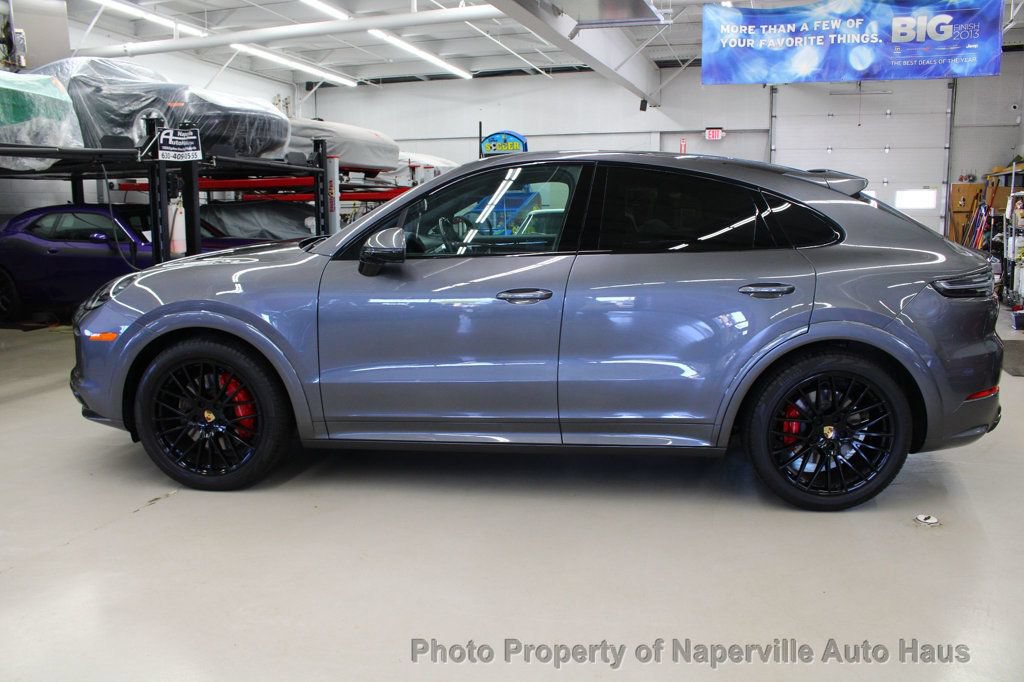 Used 2023 Porsche Cayenne GTS w/ Premium Package AWD/4WD image 59
