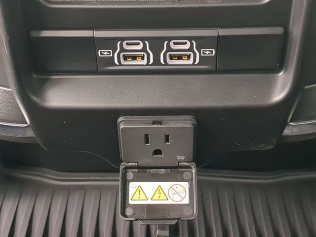 New 2026 RAM 2500 Laramie w/ Sport Appearance Package image 16
