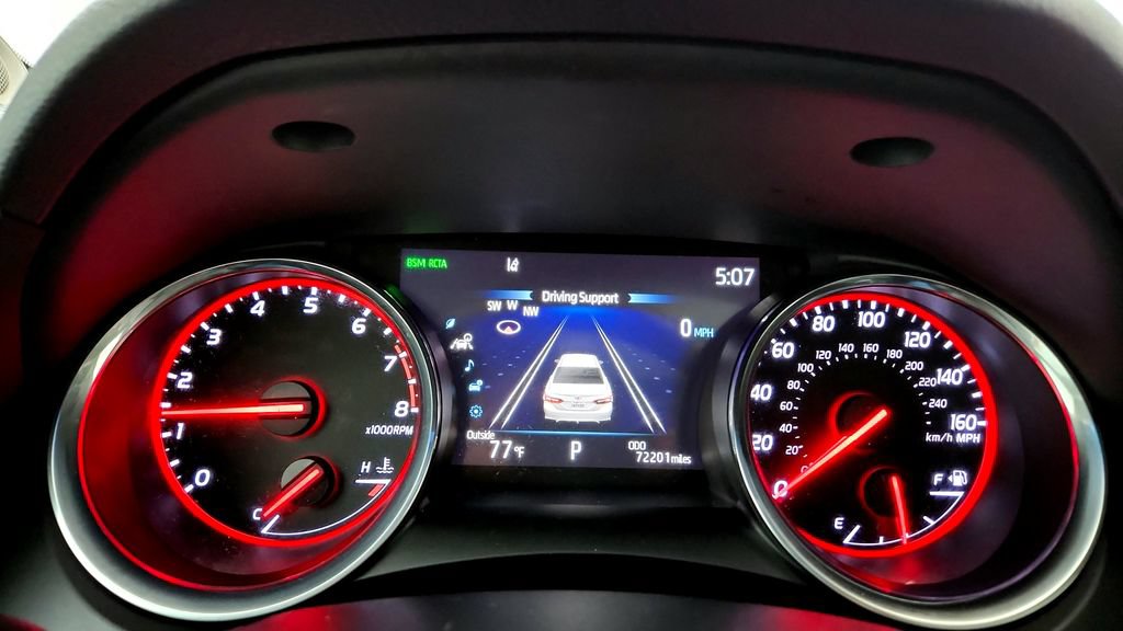 Used 2019 Toyota Camry XSE w/ Navigation Package FWD image 27
