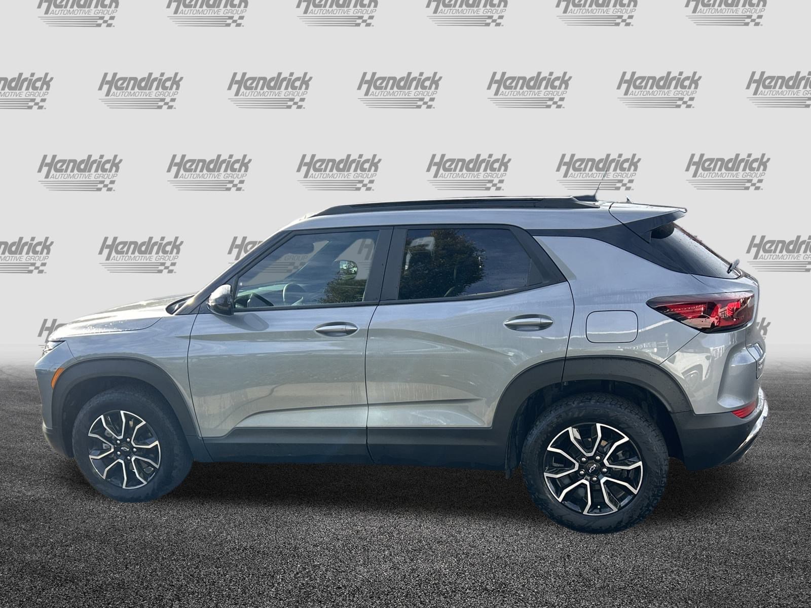 Used 2025 Chevrolet TrailBlazer ACTIV w/ Convenience Package image 7