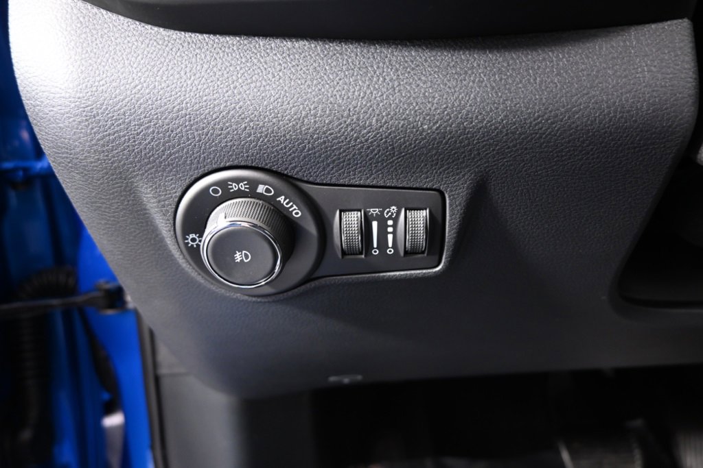 New 2026 Jeep Compass Limited image 23