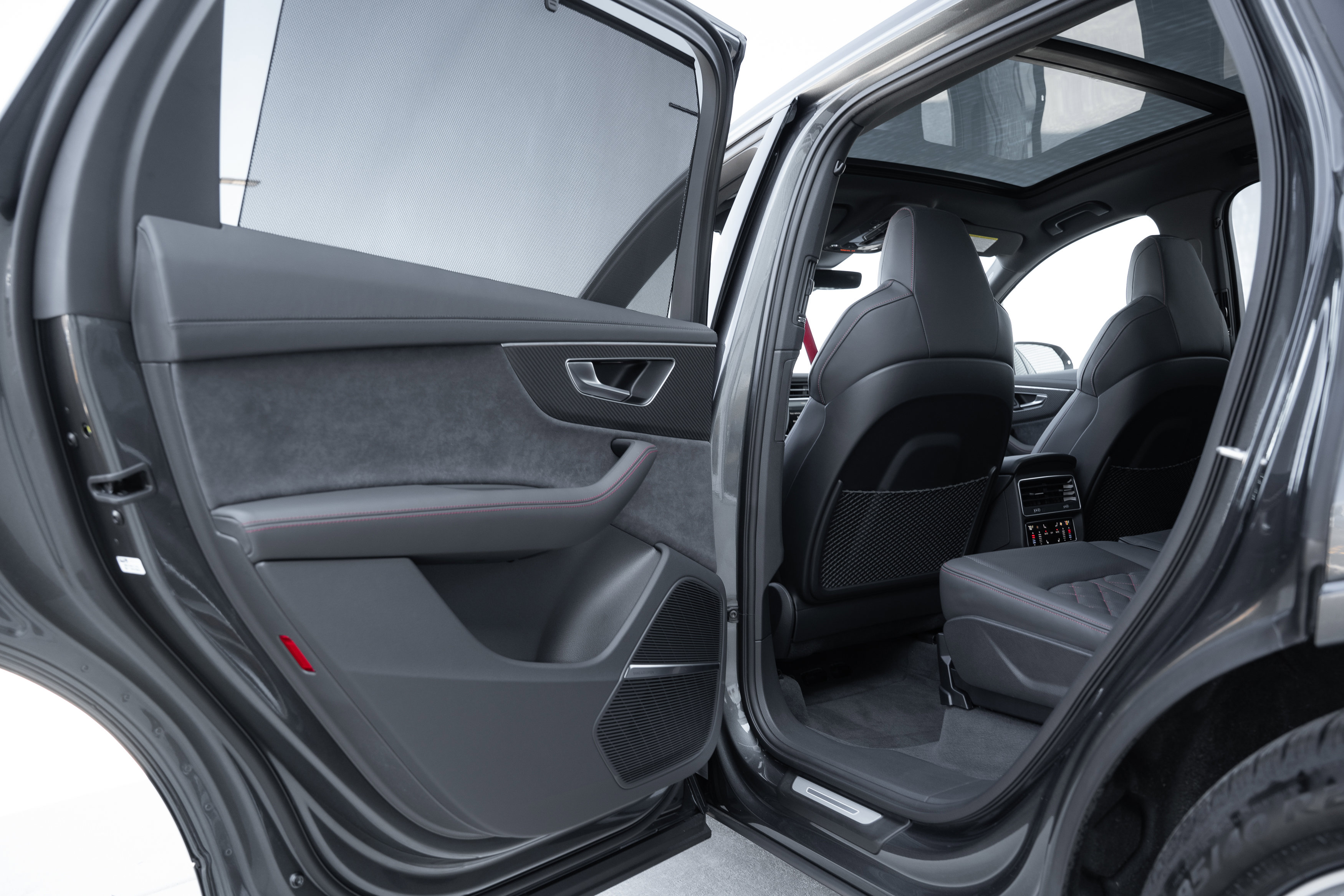 Certified 2026 Audi Q7 3.0T Prestige image 32