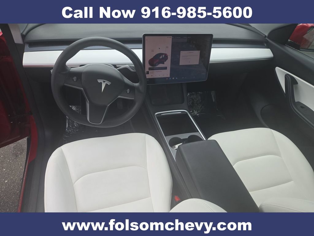 Used 2021 Tesla Model Y Long Range AWD/4WD image 21