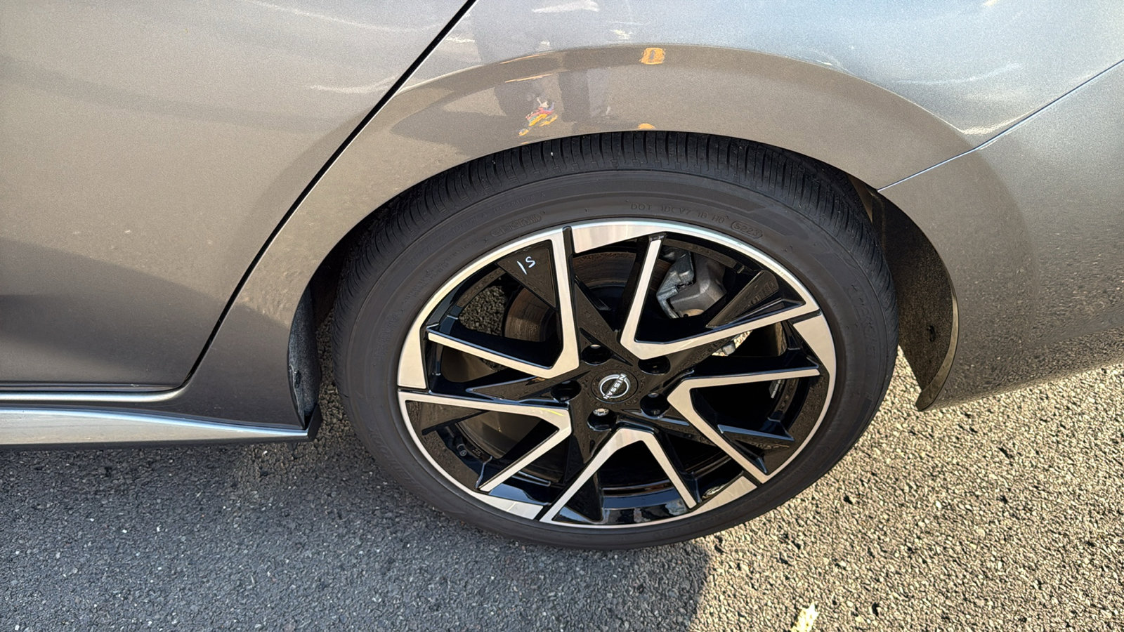 Certified 2024 Nissan Sentra SR w/ SR Premium Package image 21