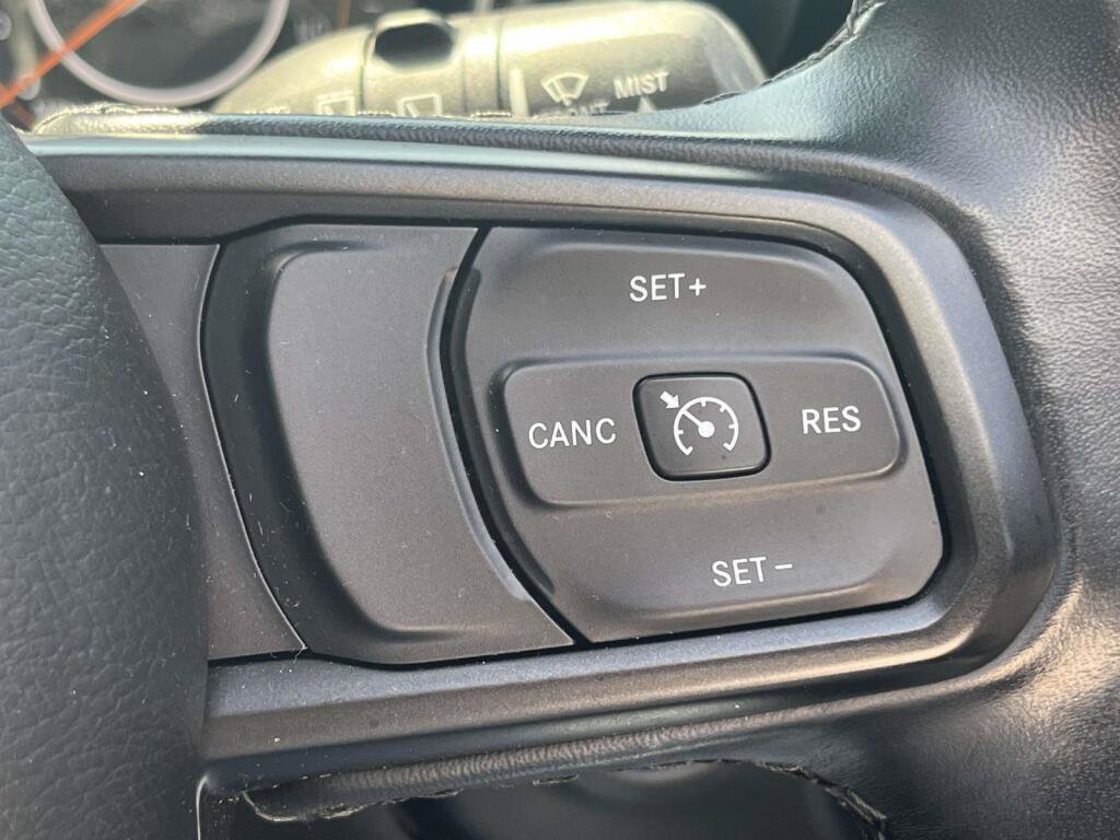 Used 2021 Jeep Wrangler Unlimited Sport AWD/4WD image 32