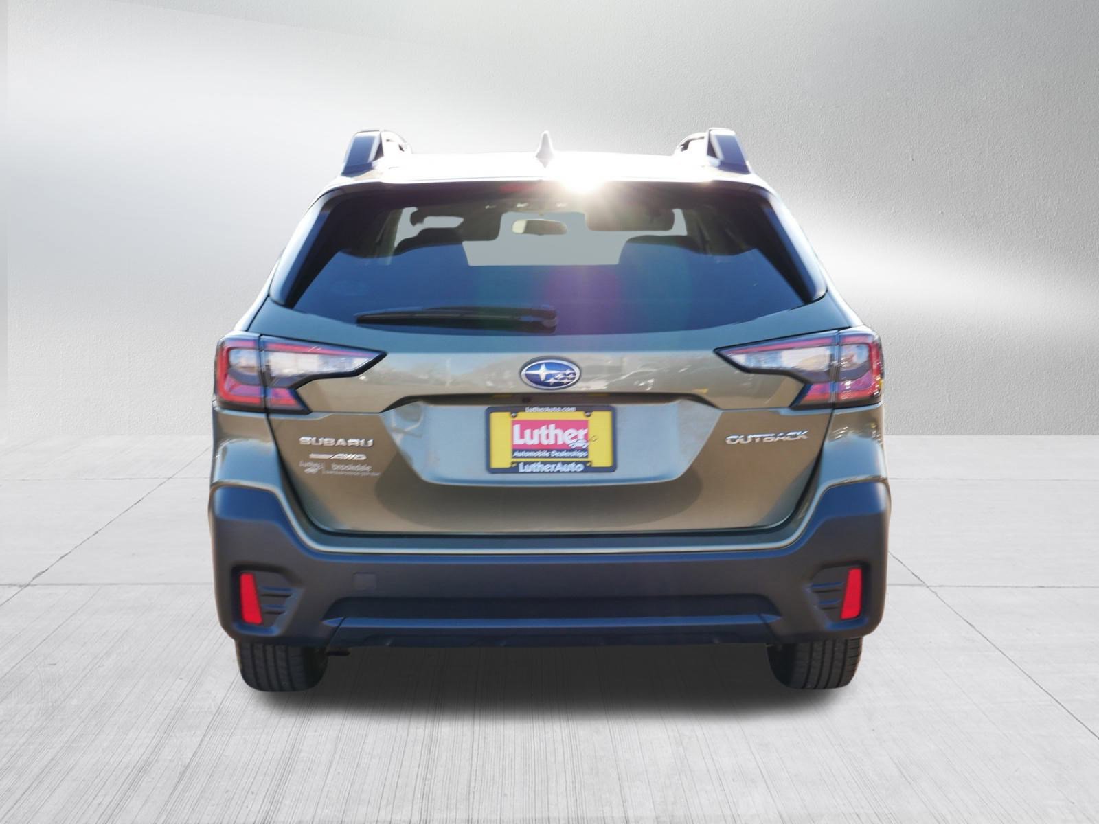 Used 2022 Subaru Outback Premium image 6