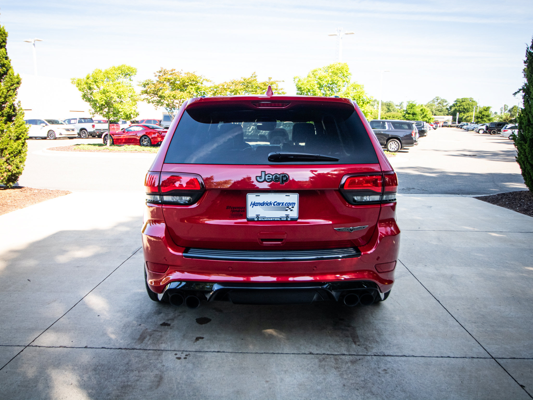 Used 2018 Jeep Grand Cherokee Trackhawk AWD/4WD image 9