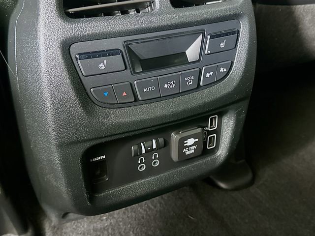 Certified 2022 Honda Pilot Touring image 35