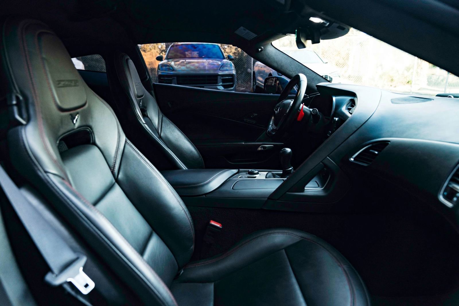 Used 2018 Chevrolet Corvette Z06 image 23